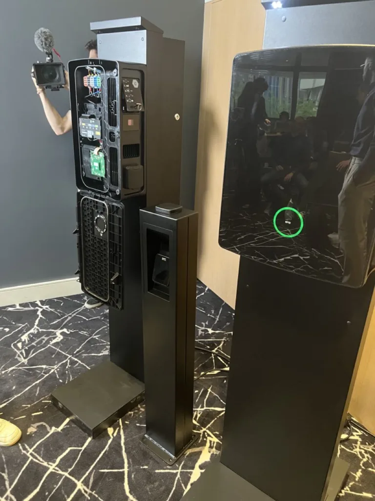 Wallbox dévoile une nouvelle borne de recharge dédiée aux entreprises