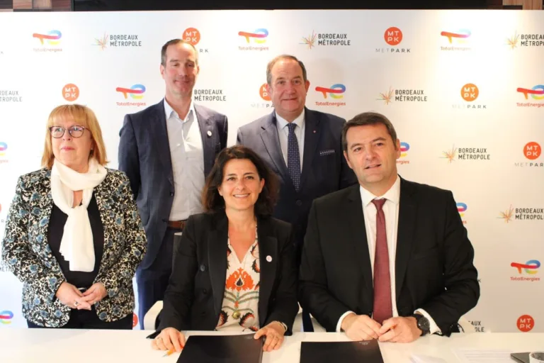 TotalEnergies et METPARK : Un Nouveau Chapitre pour la Mobilité Électrique à Bordeaux