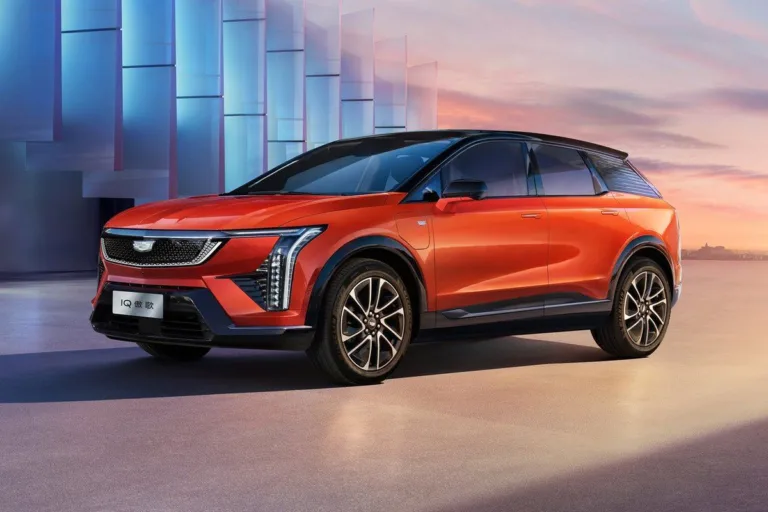 Ce constructeur américain n&rsquo;arrêtera plus l&rsquo;électrique en 2030 comme il l&rsquo;avait annoncé