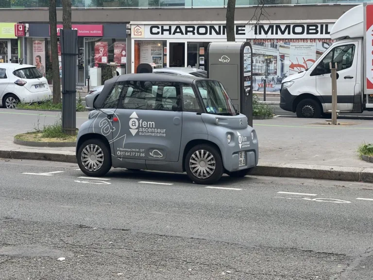 Guide des voitures électriques sans permis : Tout ce que vous devez savoir