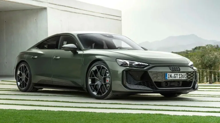 Découverte de la Nouvelle Audi E-Tron GT 2025 : La Plus Puissante Audi Jamais Conçue