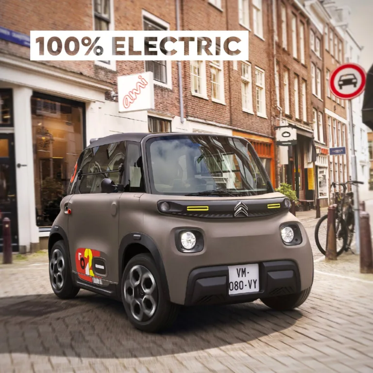 Découvrez la Nouvelle AMI PEPS Électrique Sans Permis Maintenant Disponible en Nuit Sépia