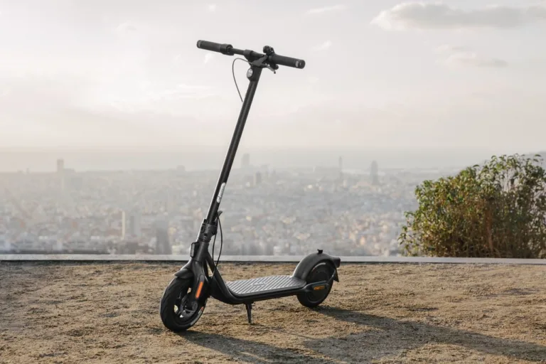 Test trotinette Ninebot F2 E Powered by Segway : Mobilité douce du futur