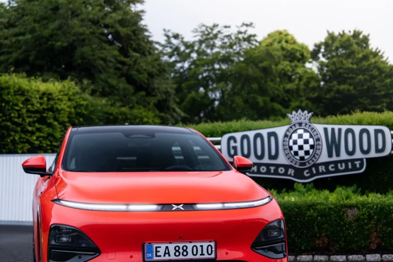 XPeng G6 : Un Vrai Concurrent pour la Tesla Model Y?
