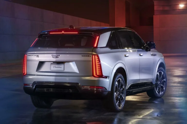 Découvrez les Tarifs et les Spécifications du Nouveau Cadillac Escalade IQ Électrique