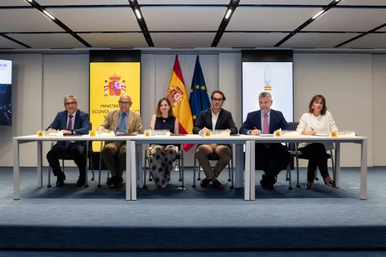 Banco Santander et EBN Banco financent le lanceur spatial MIURA 5 de PLD Space avec un prêt de 31 millions d&rsquo;euros