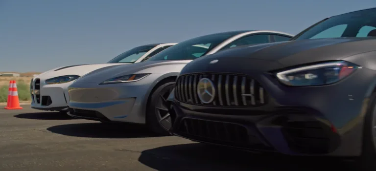 Course de Drag Racing : BMW M3 CS, Tesla Model 3 Performance et Mercedes AMG C63 Hybrid en Confrontation Réelle