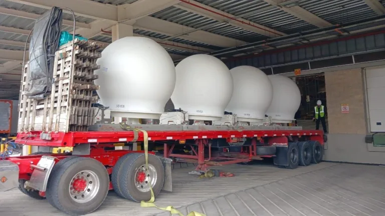 Starlink livre ses antennes Gateway à Antioquia : un tournant pour l&rsquo;accès à Internet en Colombie