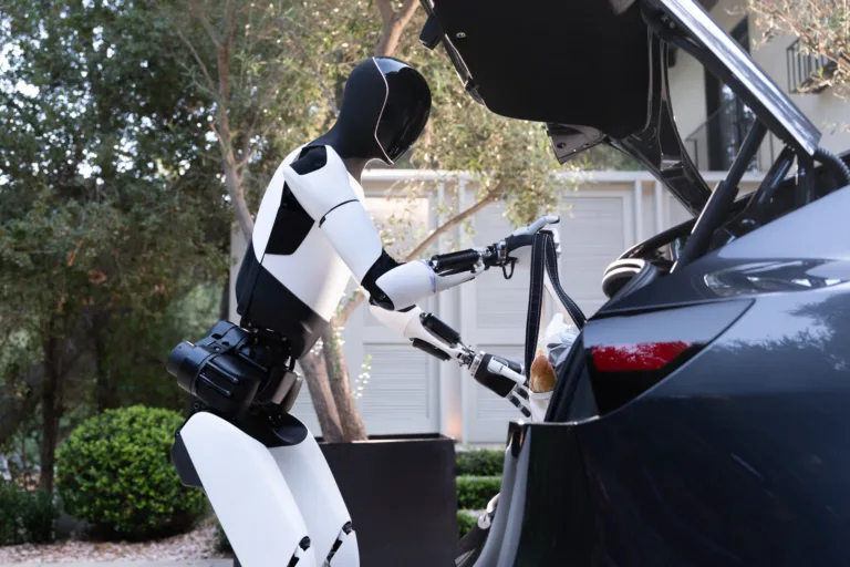 Tesla Optimus: Chaîne de production, 20000$ et Danse autonome