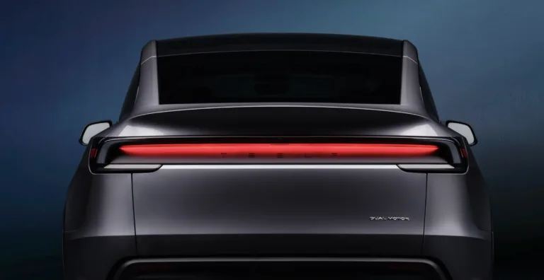 Tesla Model Y : Vers une révolution du chargement sans fil pour les Robotaxis ?