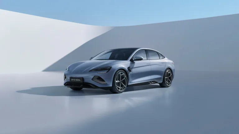 Tesla Model 3 vs BYD Seal : une semaine avec les deux — verdict sans complaisance