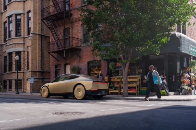 Les robotaxis Tesla bientôt sur les routes de Californie