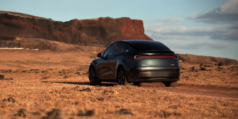 Quelle Tesla choisir en 2025 ? Comparatif complet Model 3, Y, S et X