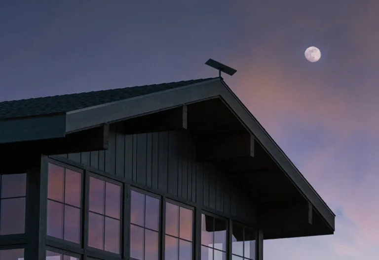 SpaceX : Une action décisive contre les arnaques via Starlink en Birmanie
