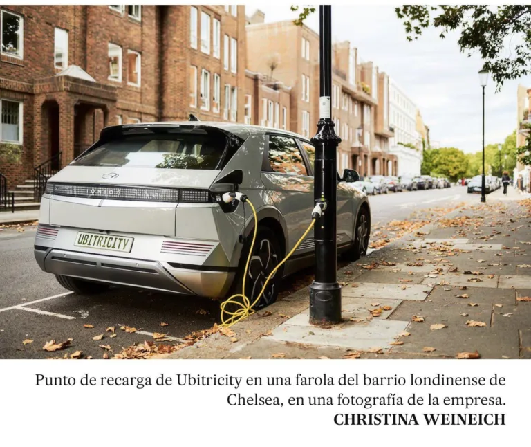 L&rsquo;intégration des bornes de recharge dans l&rsquo;éclairage public : Leçons du Royaume-Uni et du Portugal
