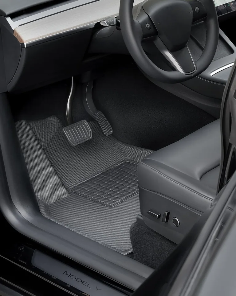 Tapis pour Tesla Model Y en Promotion : L’Offre TAPTES à 141 € au lieu de 189 € !