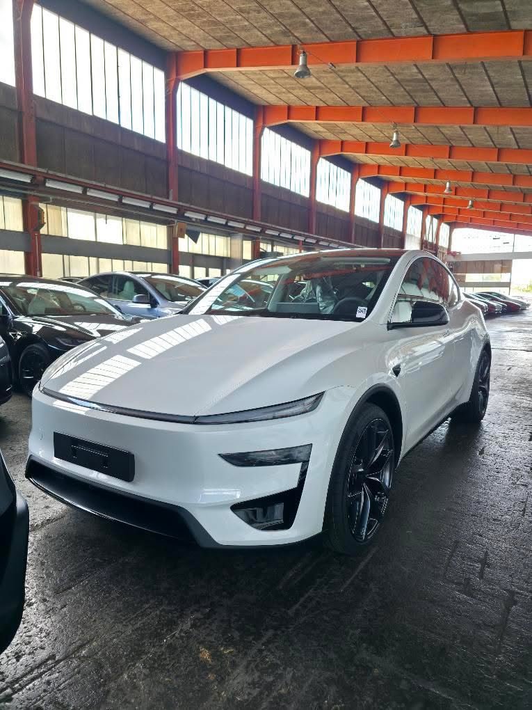 Lancement en Europe : Les toutes premières livraisons de la Tesla Model Y Performance