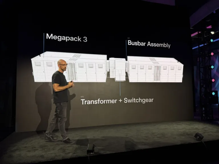 Tesla dévoile Megablock : une révolution dans le stockage d&rsquo;énergie