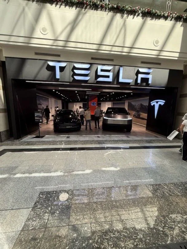 Tesla: Première Inauguration d&rsquo;un Centre de Vente en Amérique du Sud, au Chili
