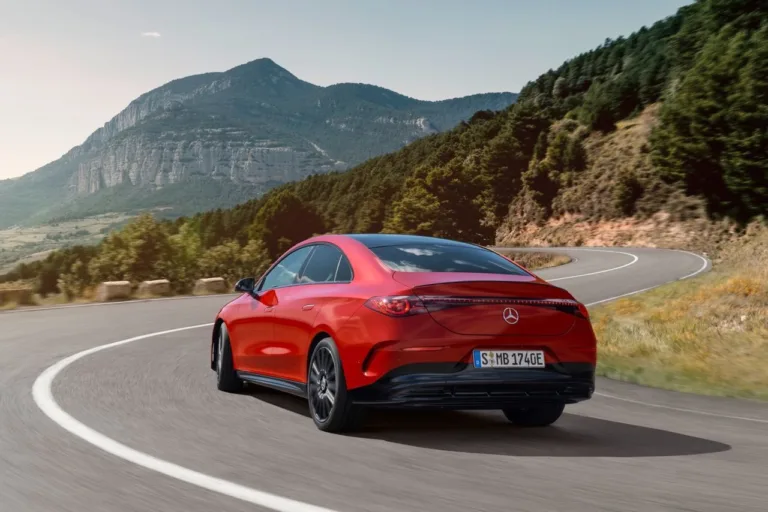 Mercedes CLA 250+ : Plus de 790 km d&rsquo;autonomie pour le futur rival électrique de la Model 3