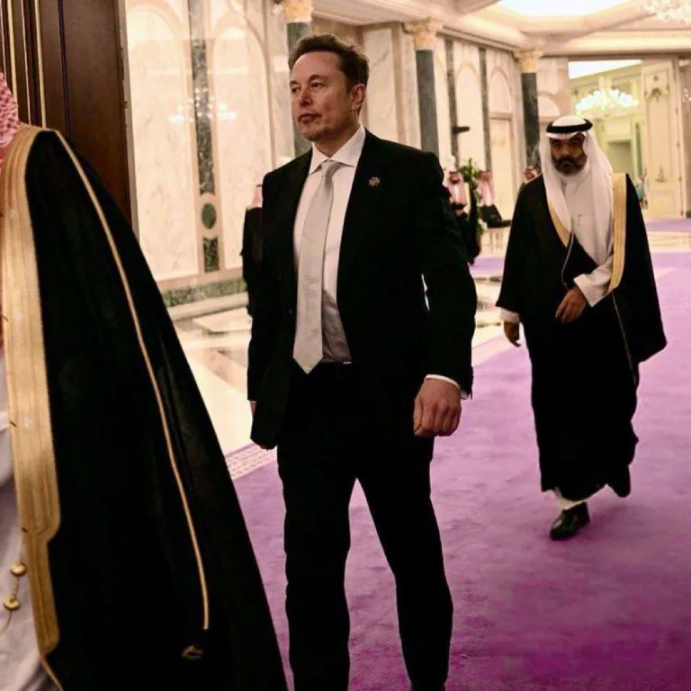 Elon Musk, dîner à la Maison-Blanche : Entre innovation et diplomatie internationale