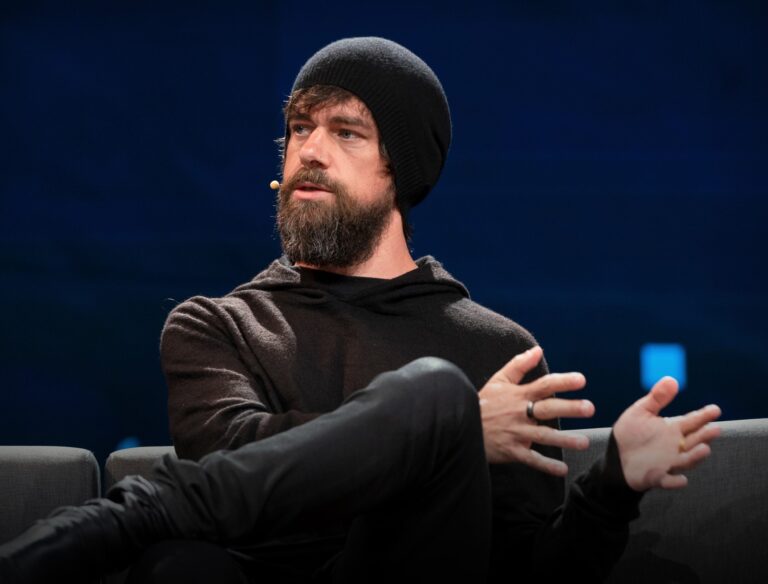 Le soutien de Jack Dorsey à Elon Musk avant le vote crucial des actionnaires de Tesla