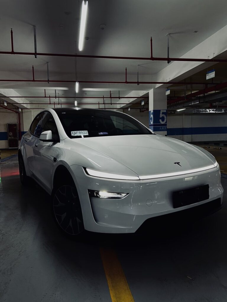 Tesla teste la FSD supervisée sur le modèle Y L en Chine : Une révolution en marche