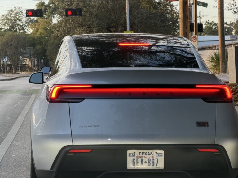 Tesla Robotaxi : Premiers essais sur route à Houston