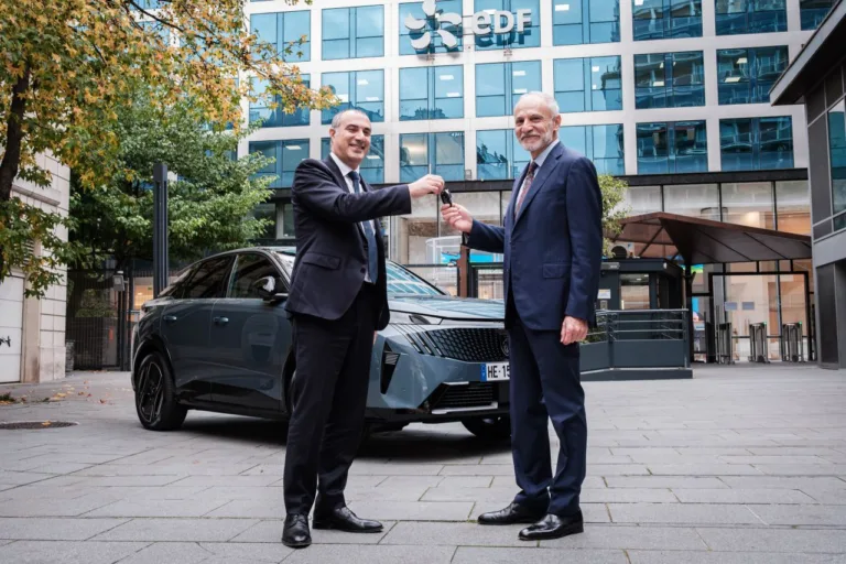 Un Pas de Plus vers la Mobilité Durable : EDF et Stellantis Solidifient leur Partenariat