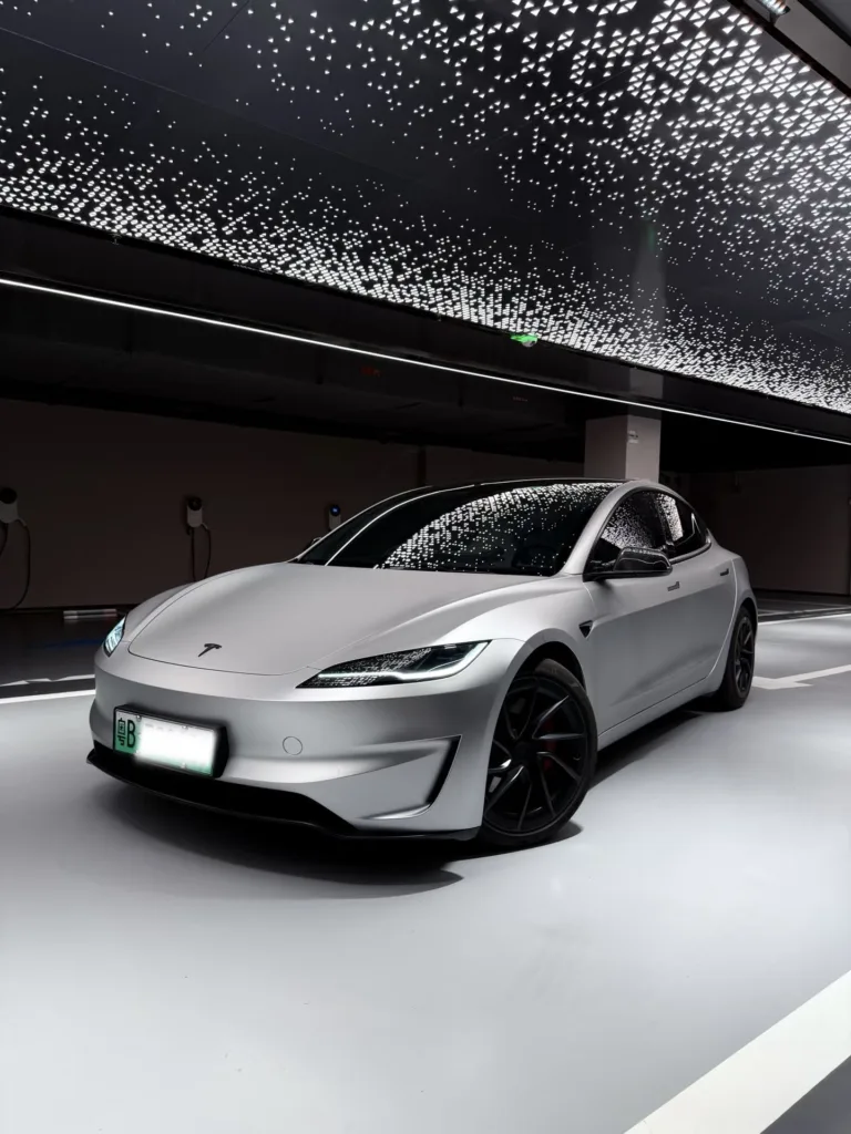 FSD Tesla, recharge à domicile, mises à jour et Elon Musk sont les actualités du jour
