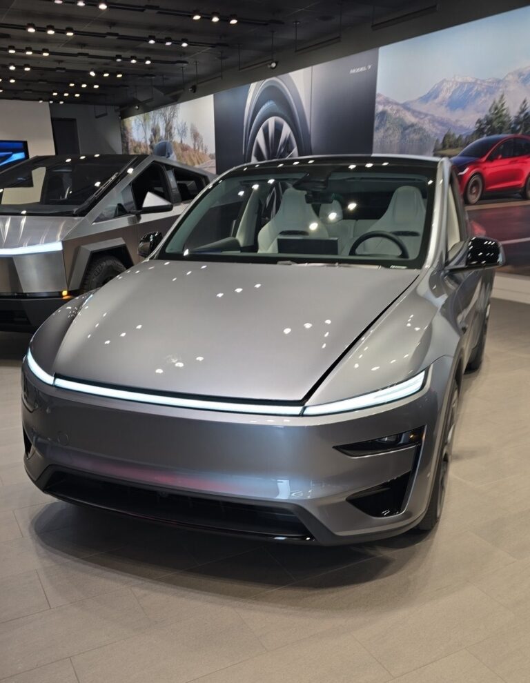 EXCLU : Le Tesla Quicksilver Y Performance débarque à Lone Tree, l’avenir de l’électrique est là !