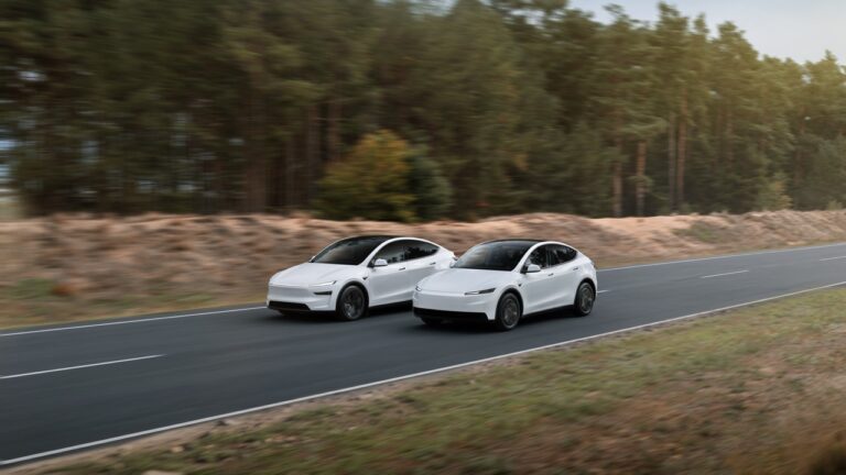 Comparatif d’Achat : Faut-il choisir la Model Y Standard ou Performance en 2026 ?