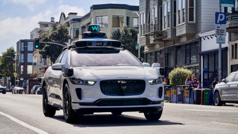 Waymo élargit son service de taxis autonomes à cinq villes américaines