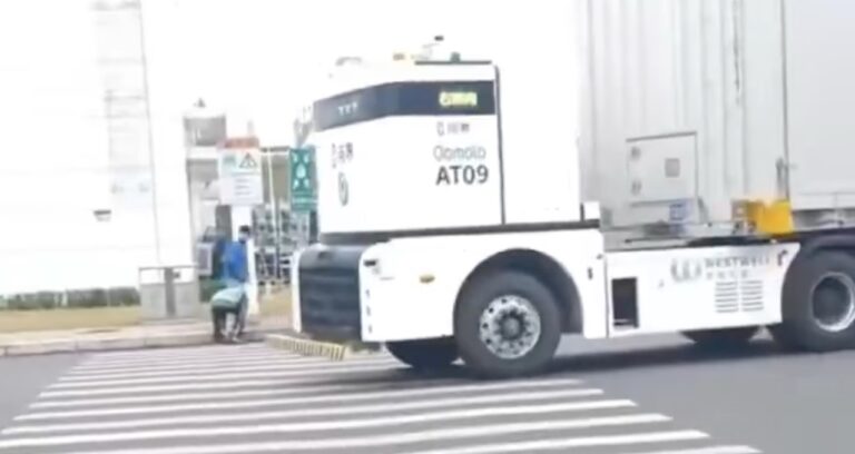 Les camions électriques autonomes en Chine : une révolution sans cockpit