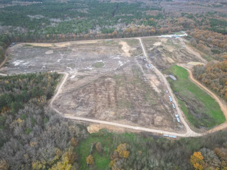 Heling enr s&rsquo;aventure dans le photovoltaïque avec l&rsquo;acquisition de parcs solaires prometteurs