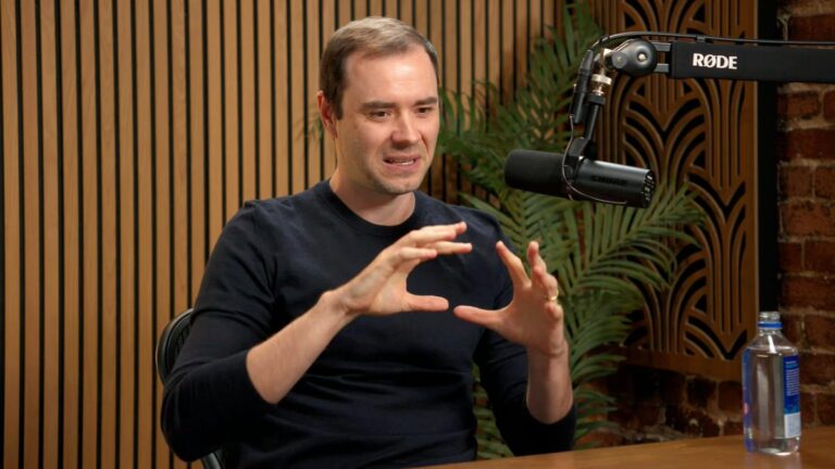 Elon Musk Défend Tesla dans le Débat contre Waymo : Avancées Récentes de l&rsquo;Intelligence Artificielle de Tesla