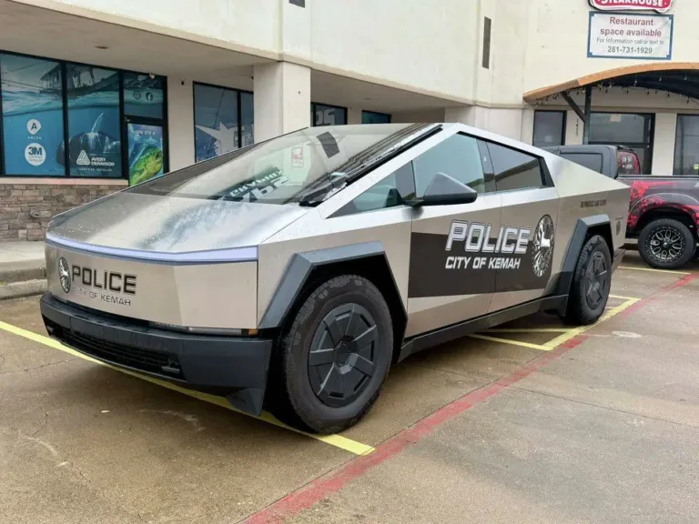 « J&rsquo;ai tout appris sur Tesla » : Le témoignage du capitaine Ruiz sur l&rsquo;intégration du Cybertruck