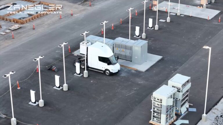 Tesla révolutionne le transport avec le nouveau design de son Semi Truck