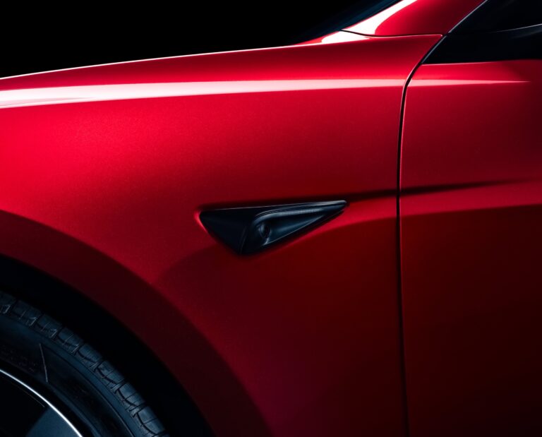 Tesla : une évolution imminente des caméras pour des performances optimales