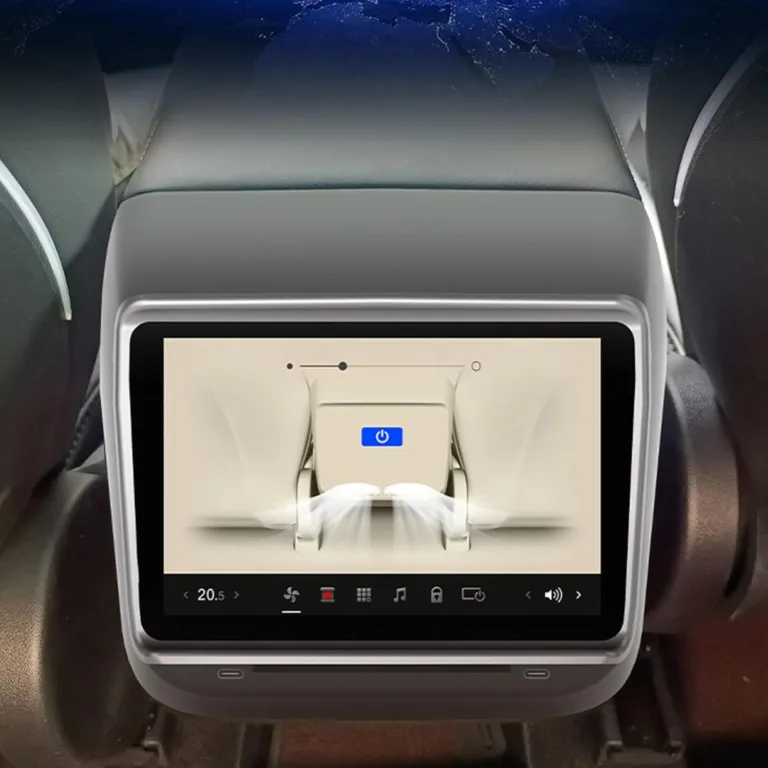Voici un écran à installer si vous n&rsquo;avez pas d&rsquo;écran arrière dans votre Tesla !