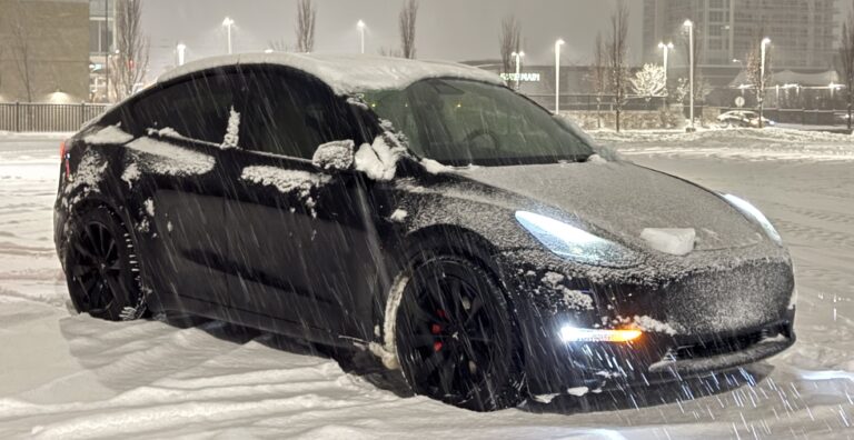 Pourquoi les véhicules Tesla sont-ils si performants en hiver ?