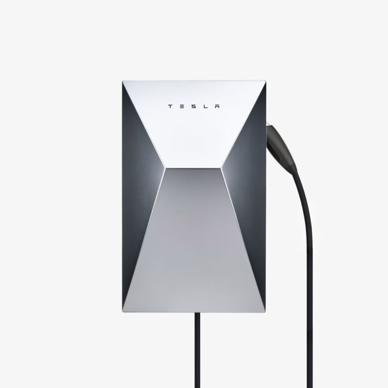 Tesla CyberVault : Pourquoi ce chargeur « blindé » doit absolument quitter la Chine