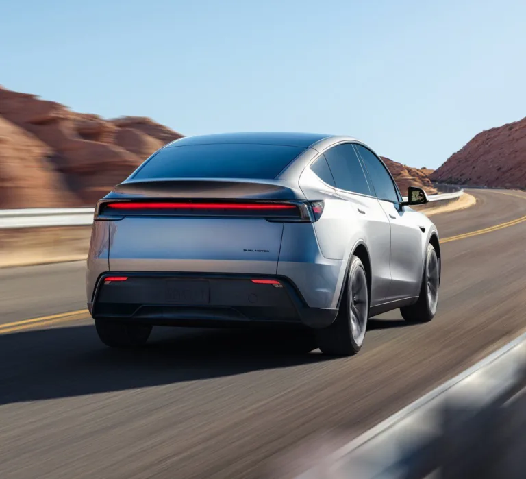Tesla Model Y à 31 290 € : Le coup de grâce qui renvoie la concurrence à l’âge de pierre