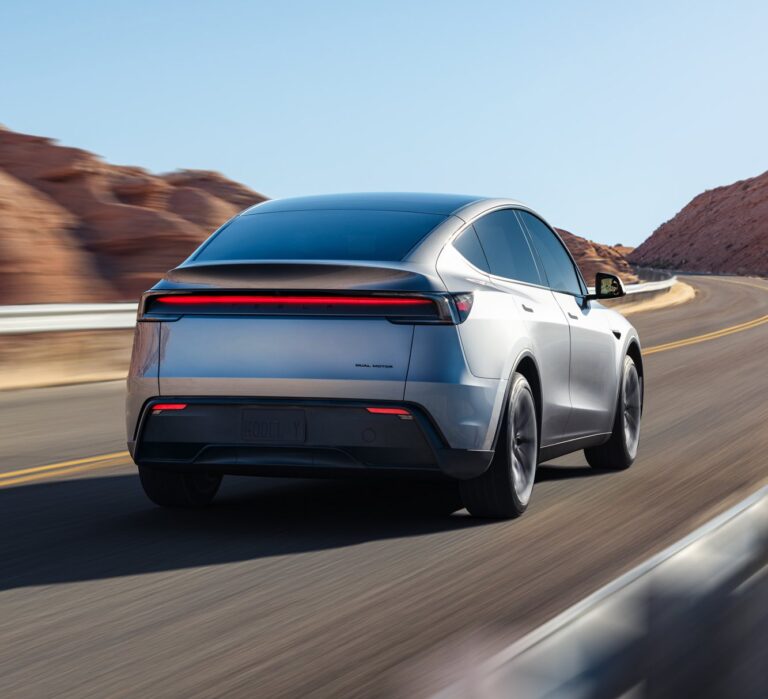 BREAKING : Tesla officiellement n°1 du luxe en Chine, le bastion historique de l&rsquo;automobile allemande s’effondre