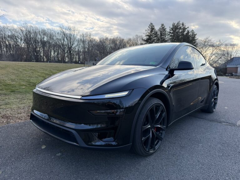 J&rsquo;ai basculé vers la Tesla Model Y — voici ce que ça m&rsquo;a vraiment coûté (et économisé)