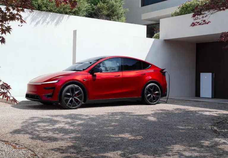 Tesla Model Y Performance (2026) : Pourquoi la recharge est-elle bridée ?