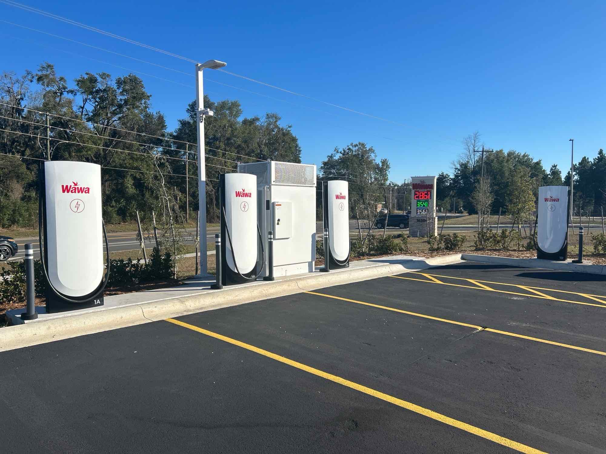 L’agonie de la concurrence : Pourquoi le Superchargeur d’Alachua sonne le glas des réseaux tiers