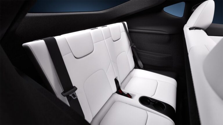 Tesla Model Y : La version 7 places débarque enfin en Europe !