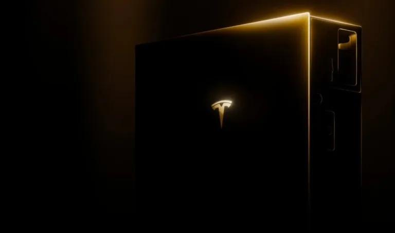 Tesla Powerwall 3P : La révolution du triphasé débarque en Allemagne