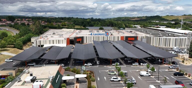 Transition énergétique : Developp&rsquo;sun déploie une centrale solaire photovoltaïque majeure sur le centre commercial E.Leclerc d&rsquo;Auch